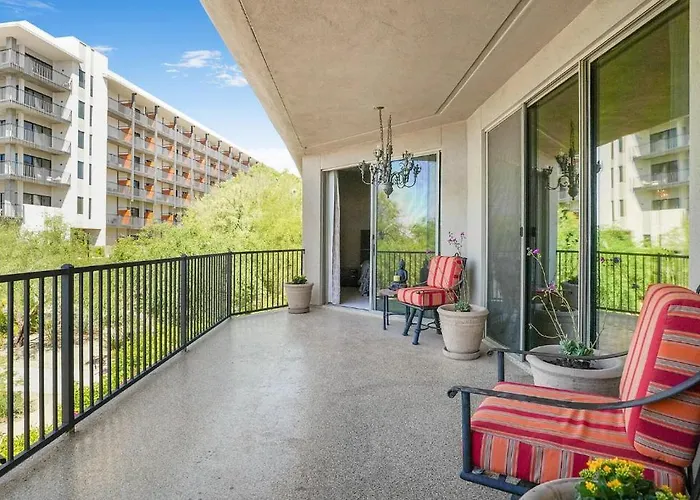 Spacious 3Br Villa W Mountain Views, Pool & Private Garage Near Scottsdale